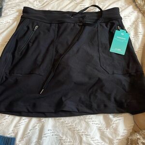Tek Gear golf skort